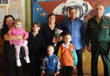 Семьям кораблинцев Николая Тиунова и Алексея Зюзина вручили ордена Мужества