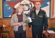 Жене кораблинца Амандурды Амандурдыева вручили орден Мужества